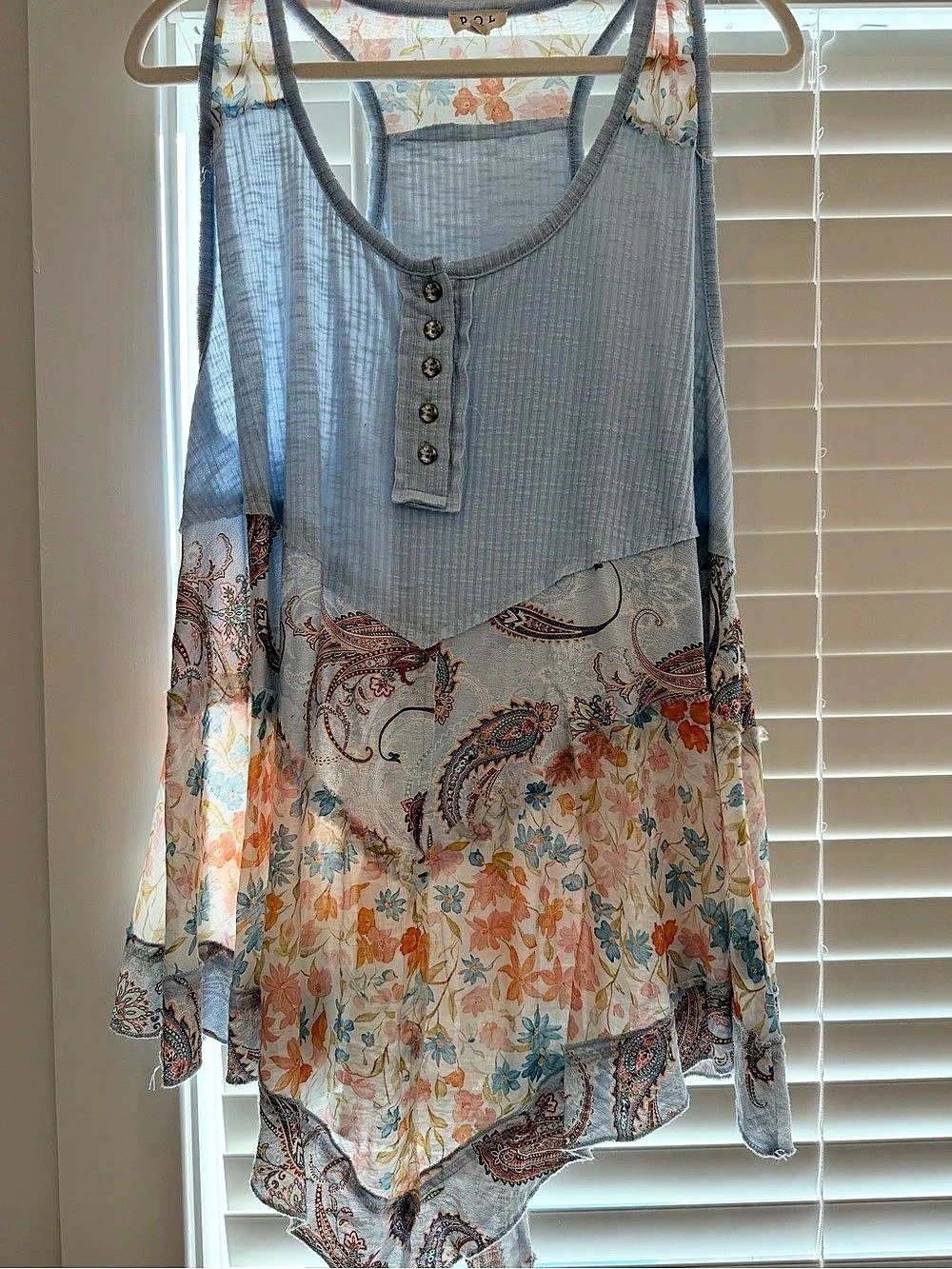 POL Blue Floral Paisley Patchwork Handkerchief Hem Tunic Tank Top Tank Top